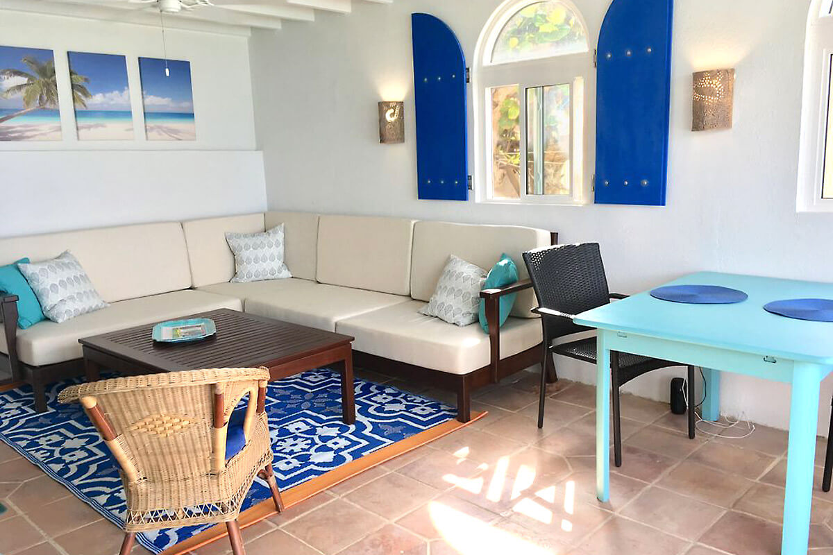 Casa Caribe Loft Apartment Living Area