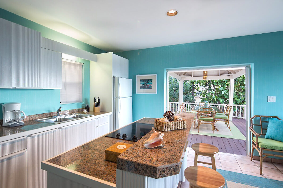 Hibiscus Villa Garden Suite Kitchen
