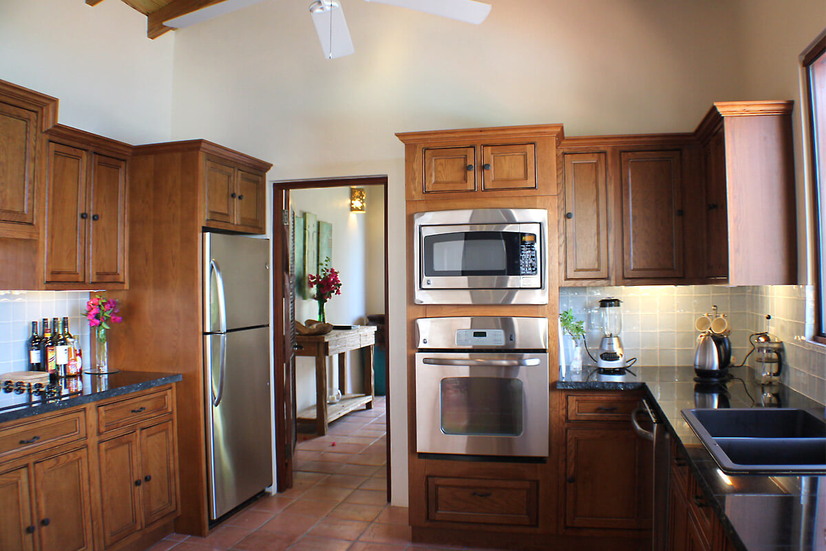 Alfresco Villa Kitchen