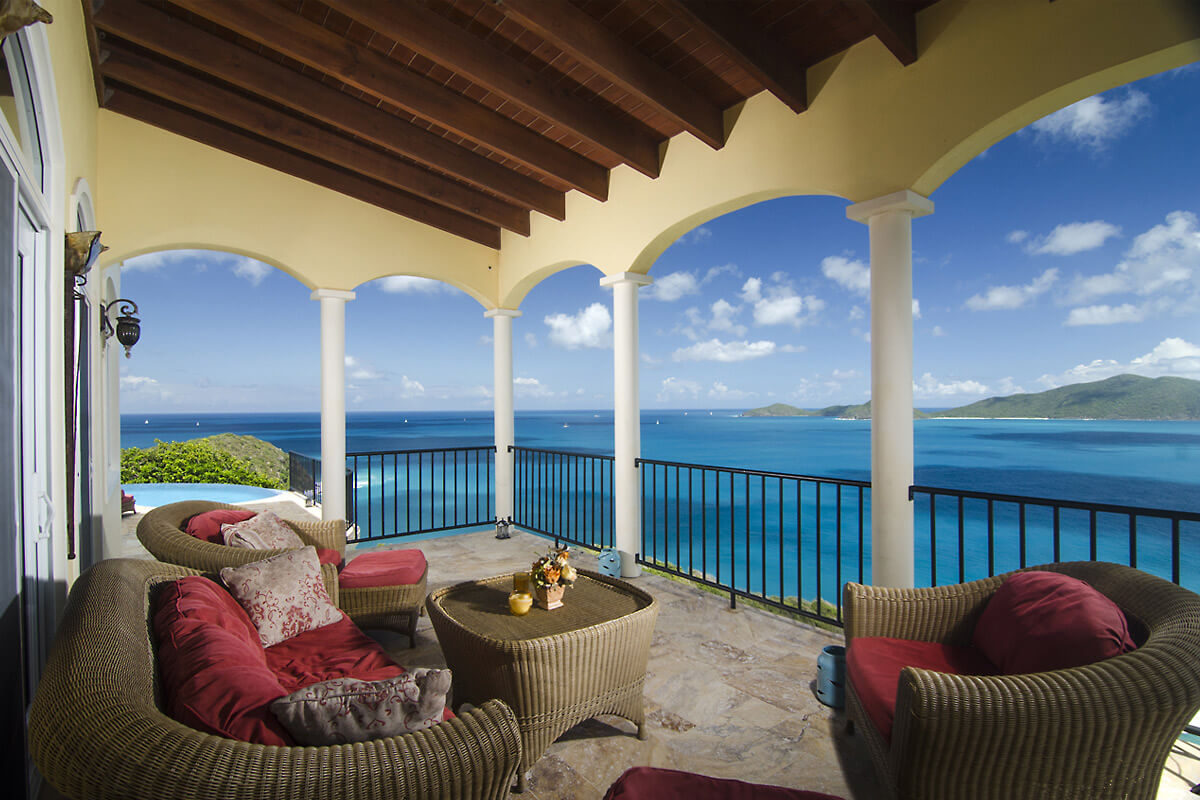 AnaCapri Estate Villa Verandah