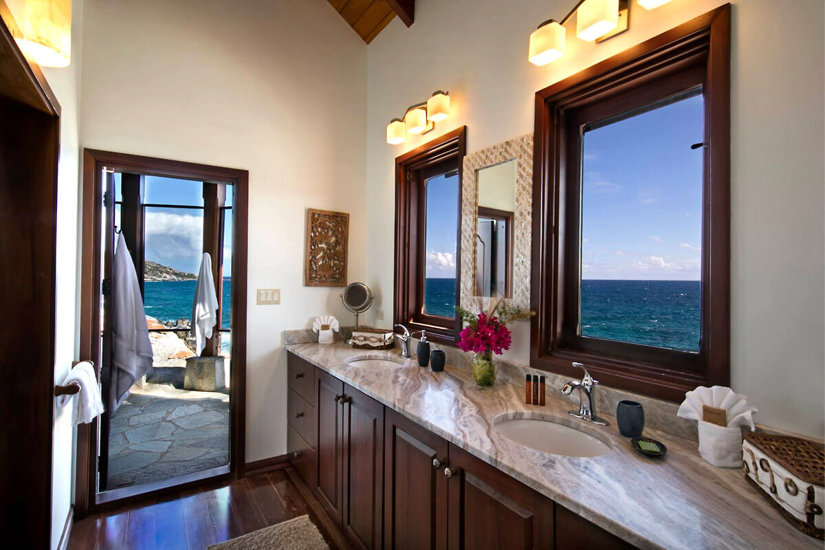 Batu Villa Bathroom