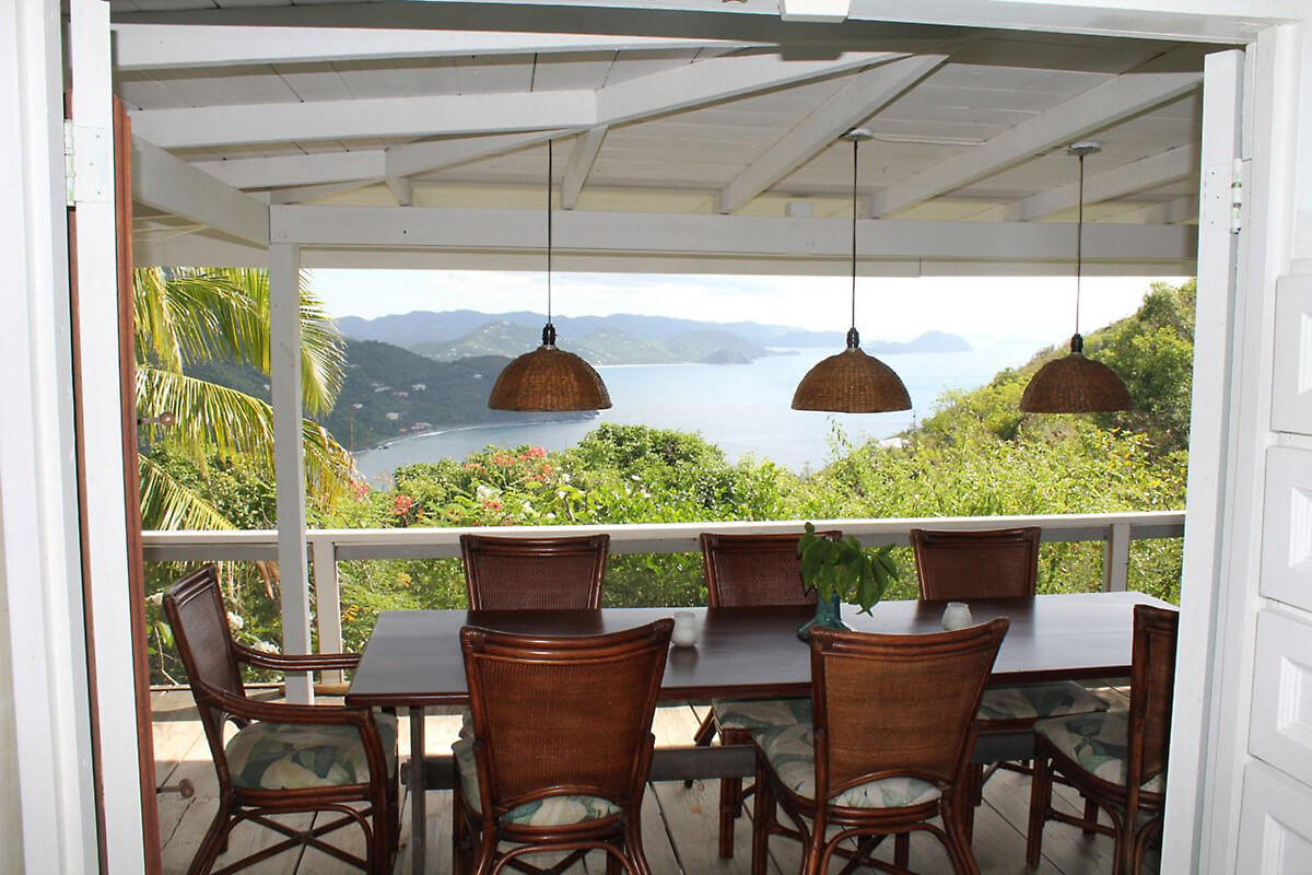 Four Winds Villa Dining Area