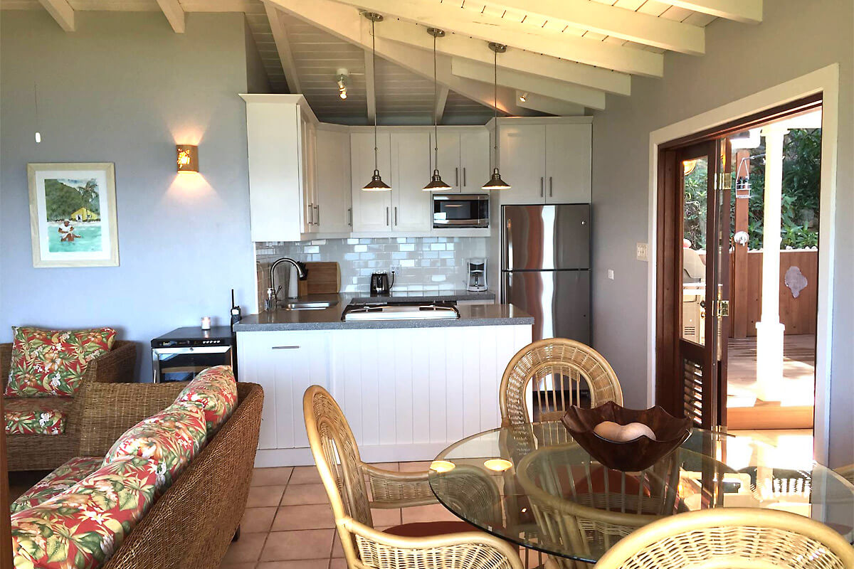 Gryphon's Lair Villa Kitchen