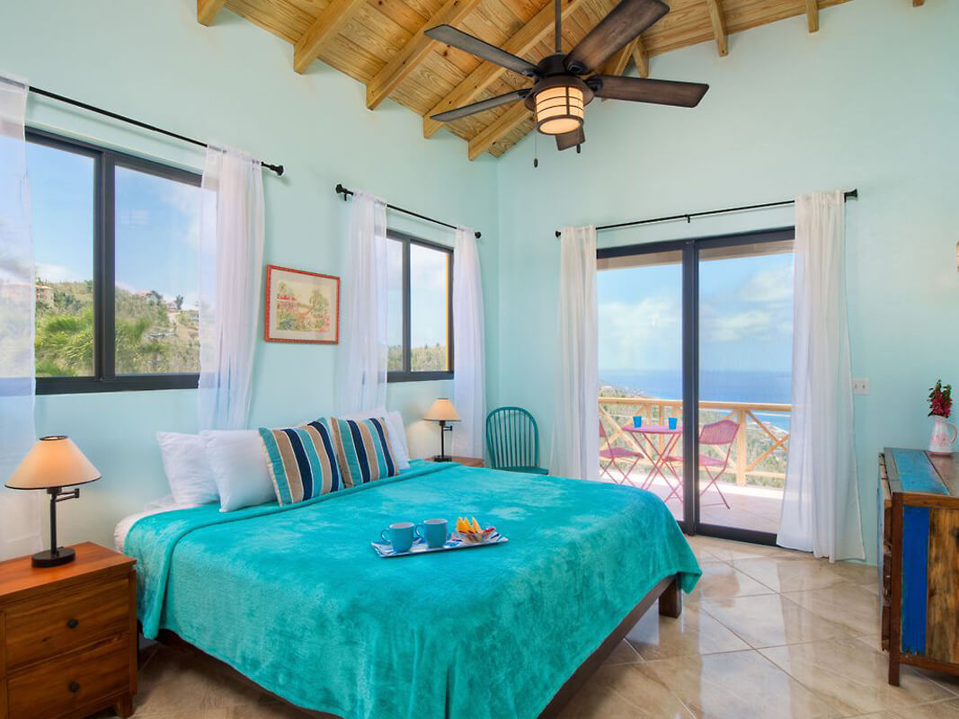 Harbor Heights Villa Bedroom