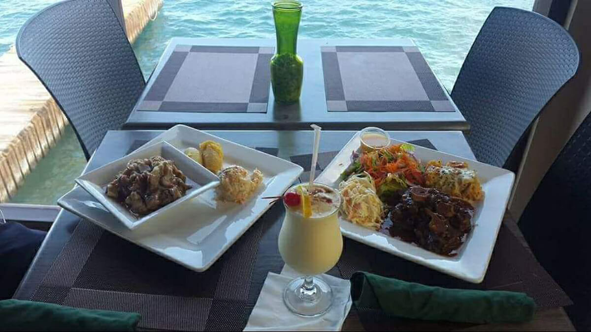 HVM Bar & Restaurant at JY Marina East End