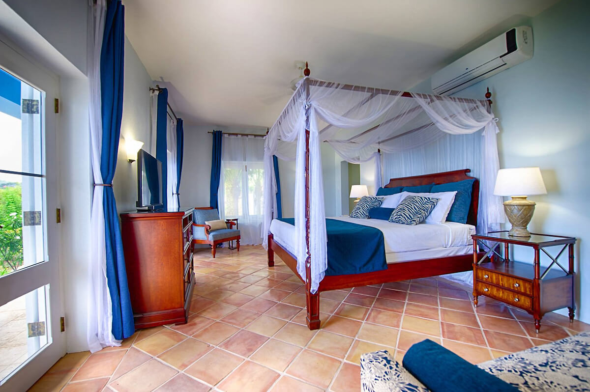 Ridgemont House Villa Bed Room