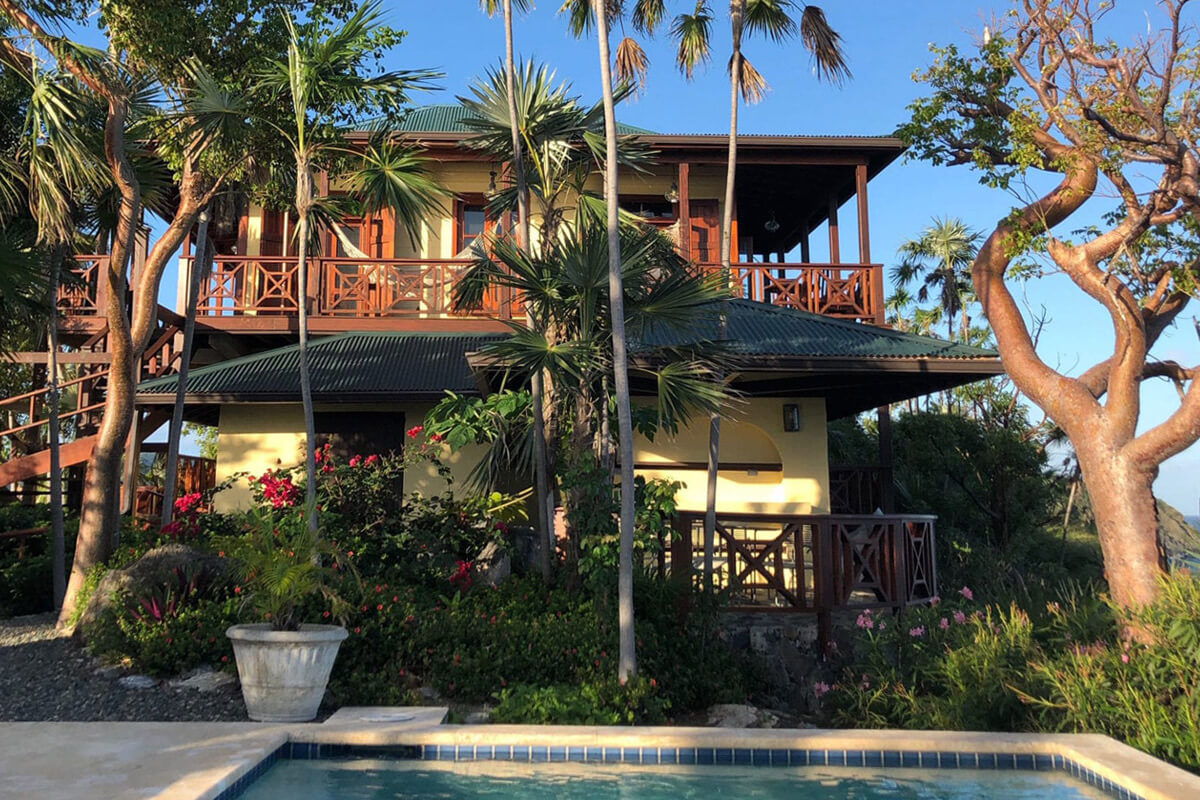 The Treehouse Villa Exterior