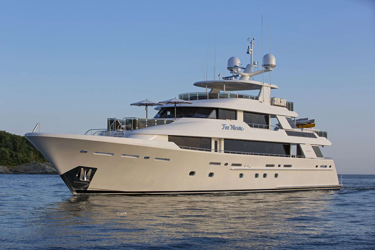 CYI Charters - Far Niente
