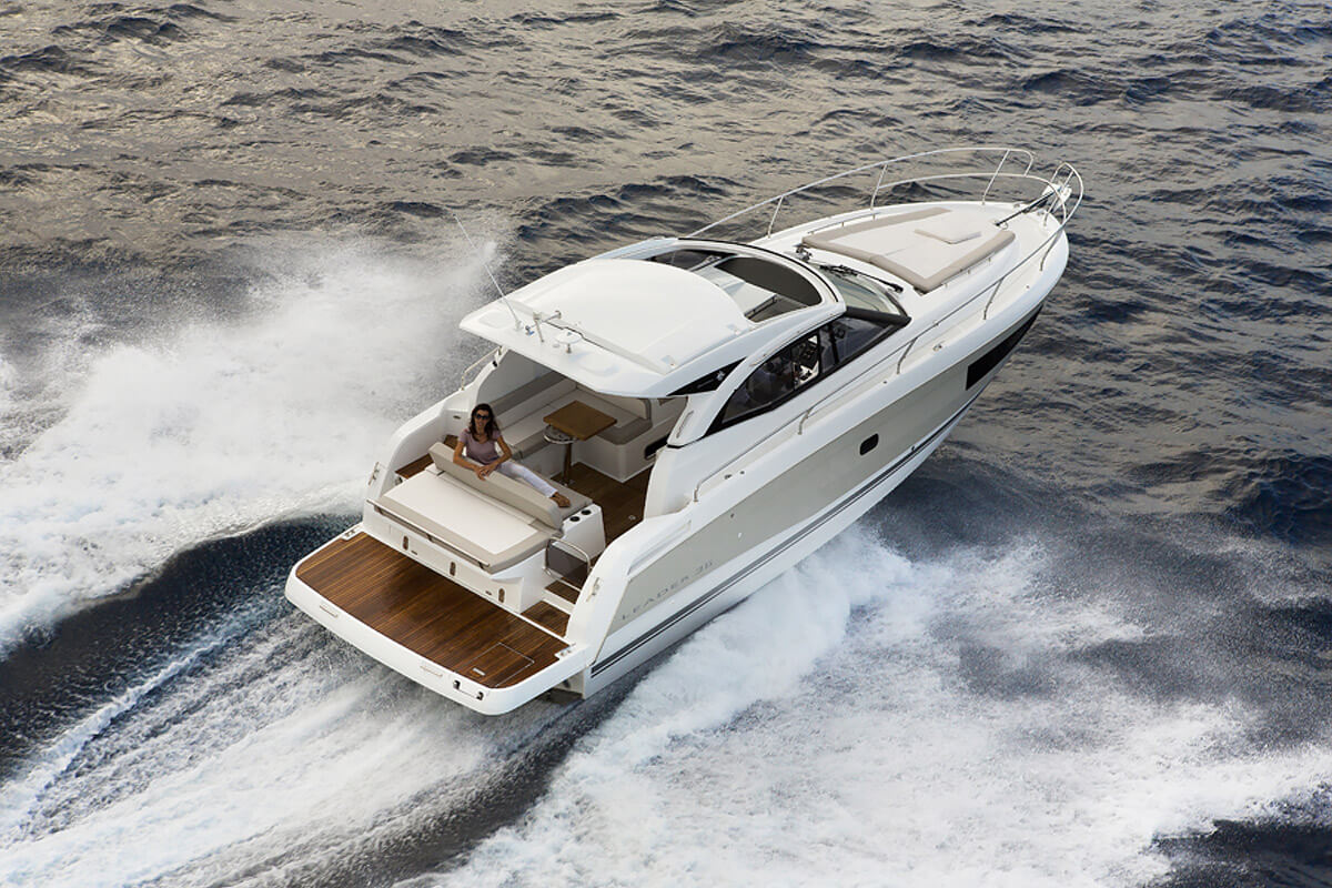 Virgin Islands Yacht Charters - Powerbaots