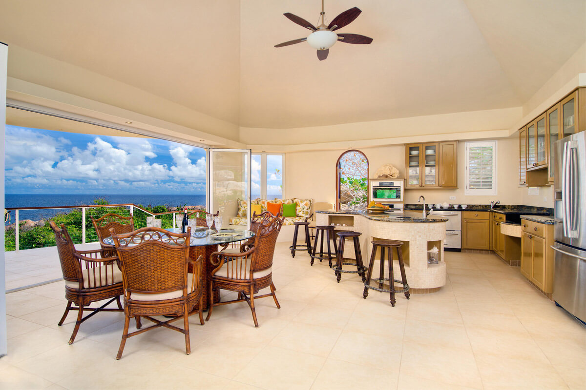 Water's Edge Villa Great Room