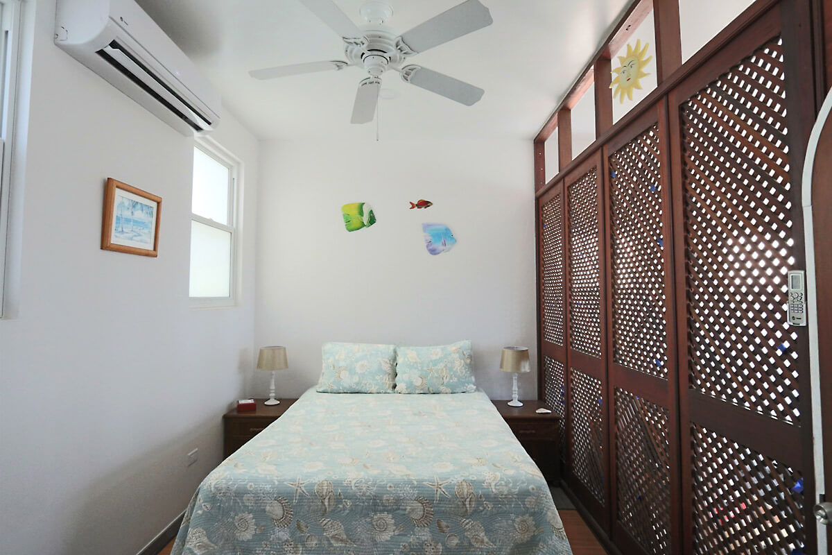 Applesurf - Sea Breeze Villa Bedroom