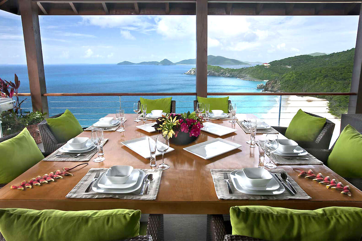 Villa Aja Alfresco Dining