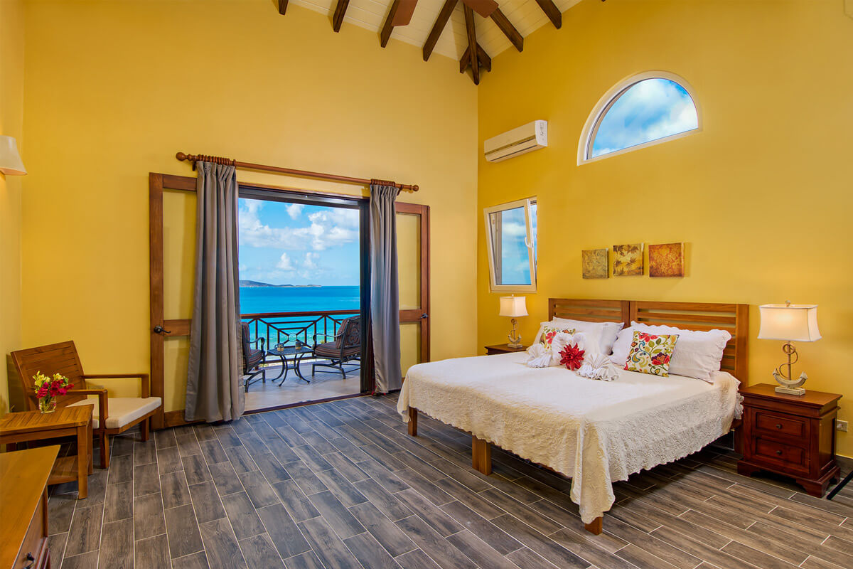 Villa Ariana Master Bedroom