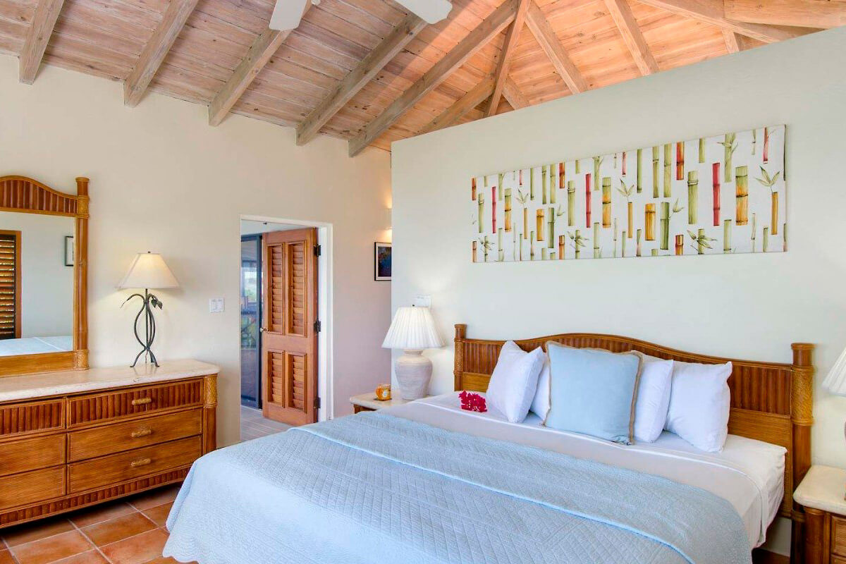 Island Spice Villa Bedroom