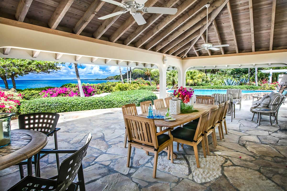Beachcomber Villa Alfresco Dining