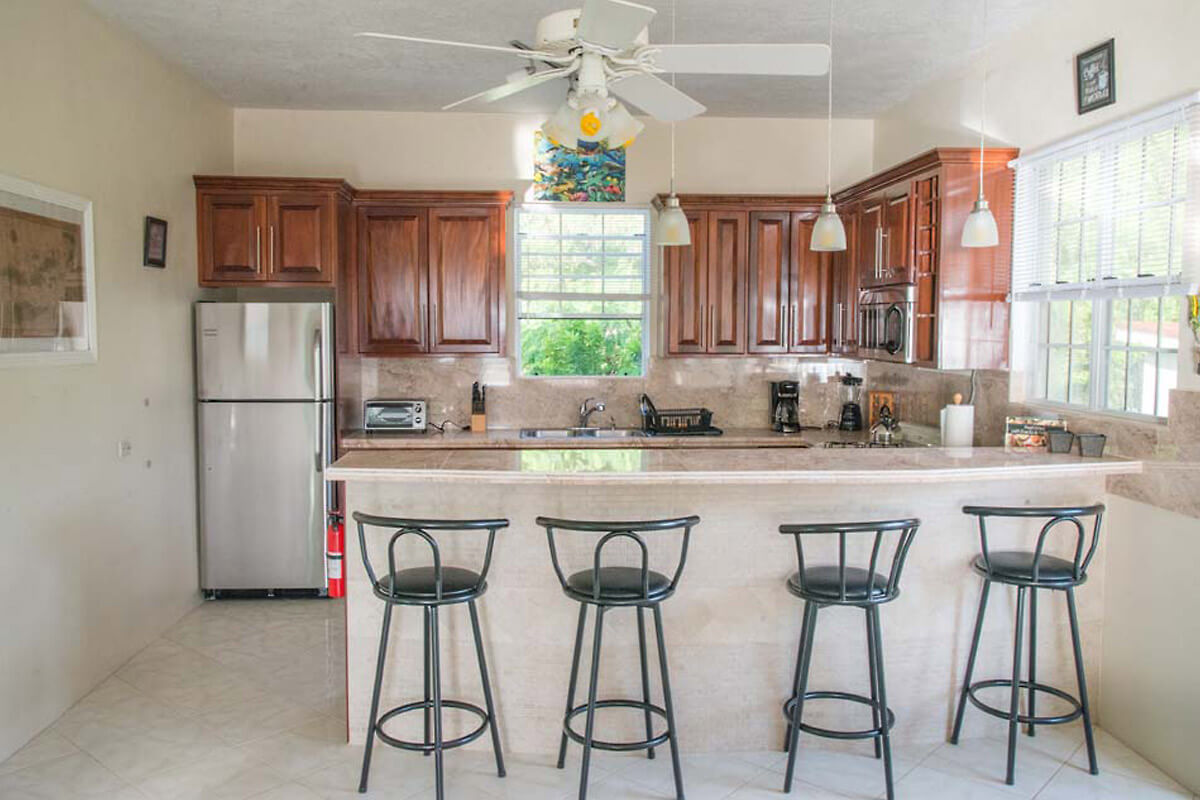Ocean View Villa - Kitchen