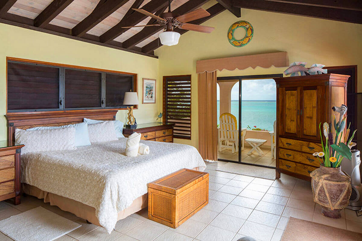 Euphoria Villa Master Bedroom