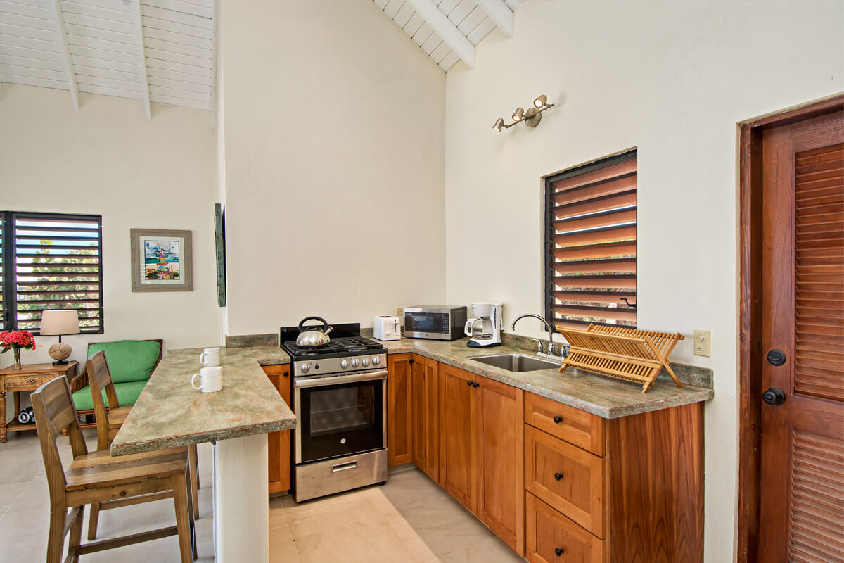 La Cachette Cottage Kitchen Area