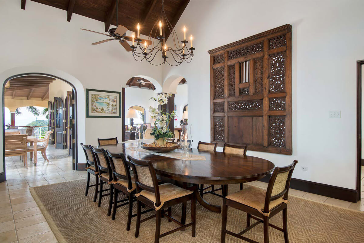 St. Bernard's Hill House Villa Dining Room