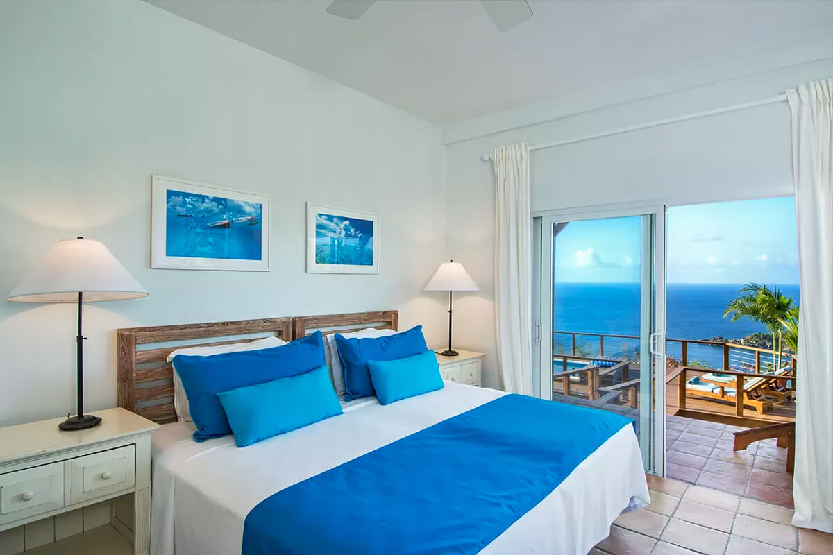 Whale Watch Villa Bedroom