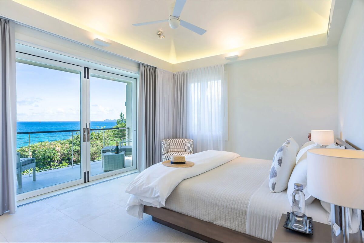 Nora Hazel House Villa Bedroom